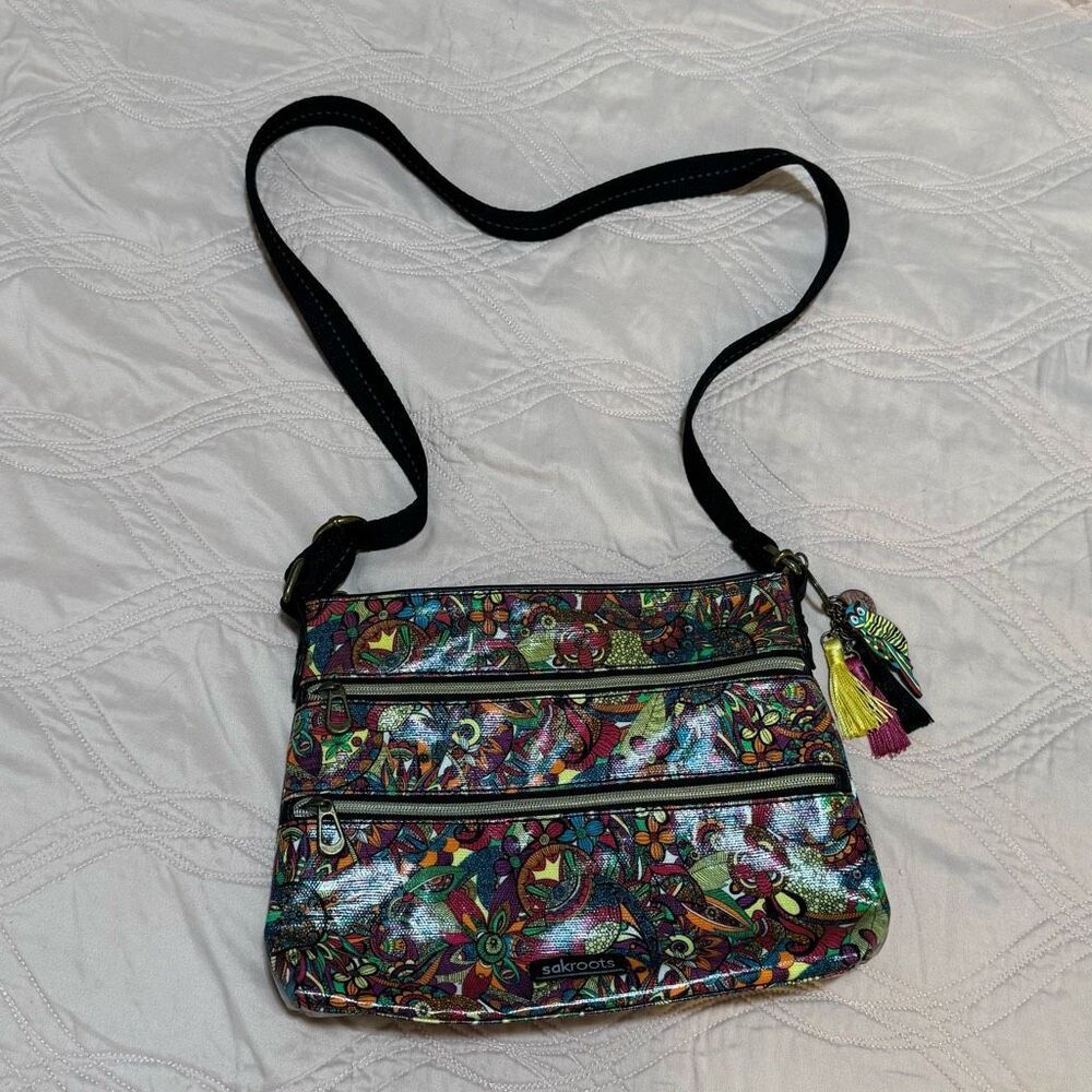 SAKROOTS Artist Circle Zippered Crossbody - rainbow spirit desert - Picture 2 of 7